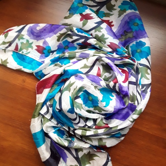 Accessories - Flower Printed Scarve